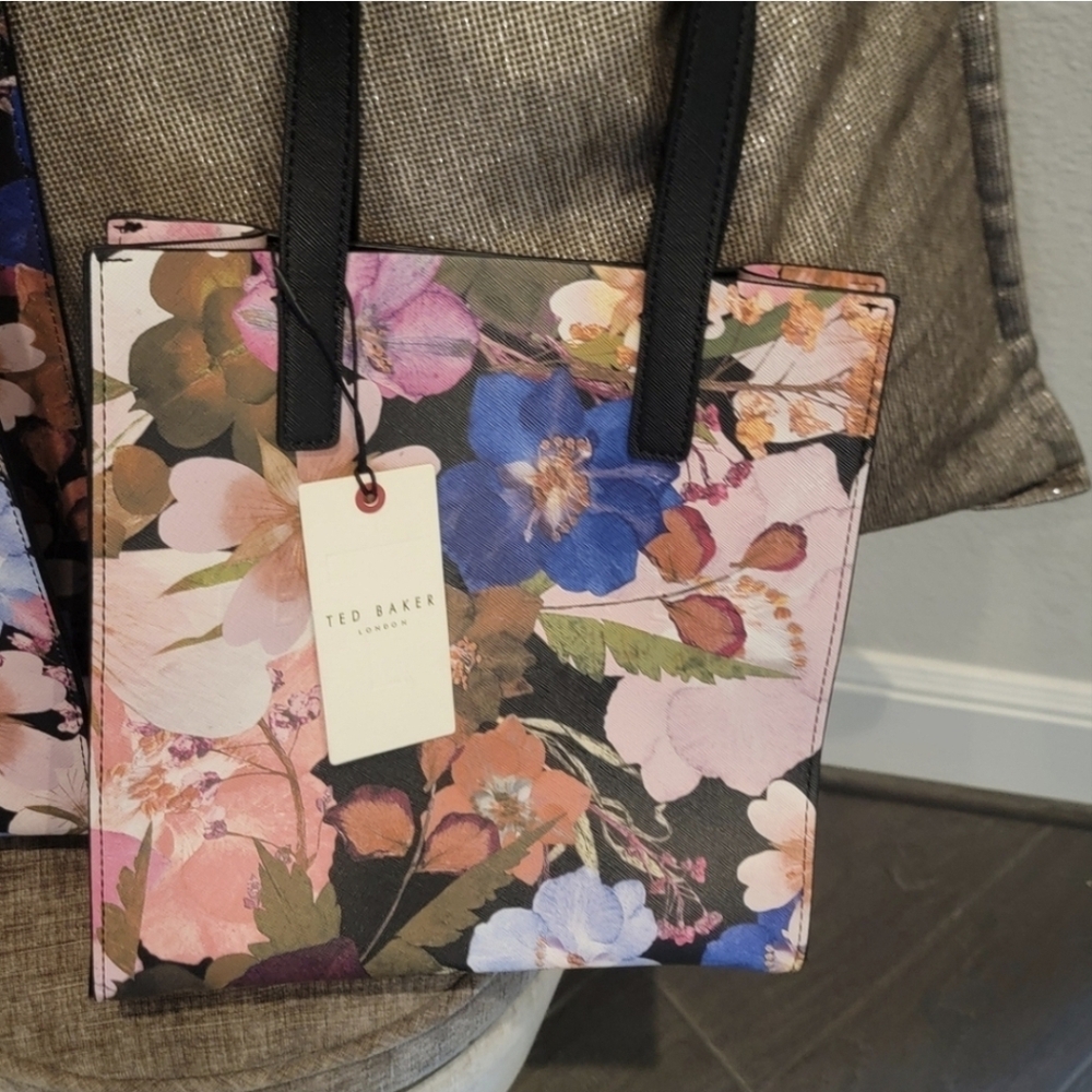 Ted Baker London the icon floral tote.
